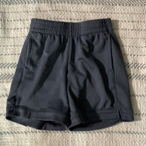 Girls athletic shorts size 6-6x grey